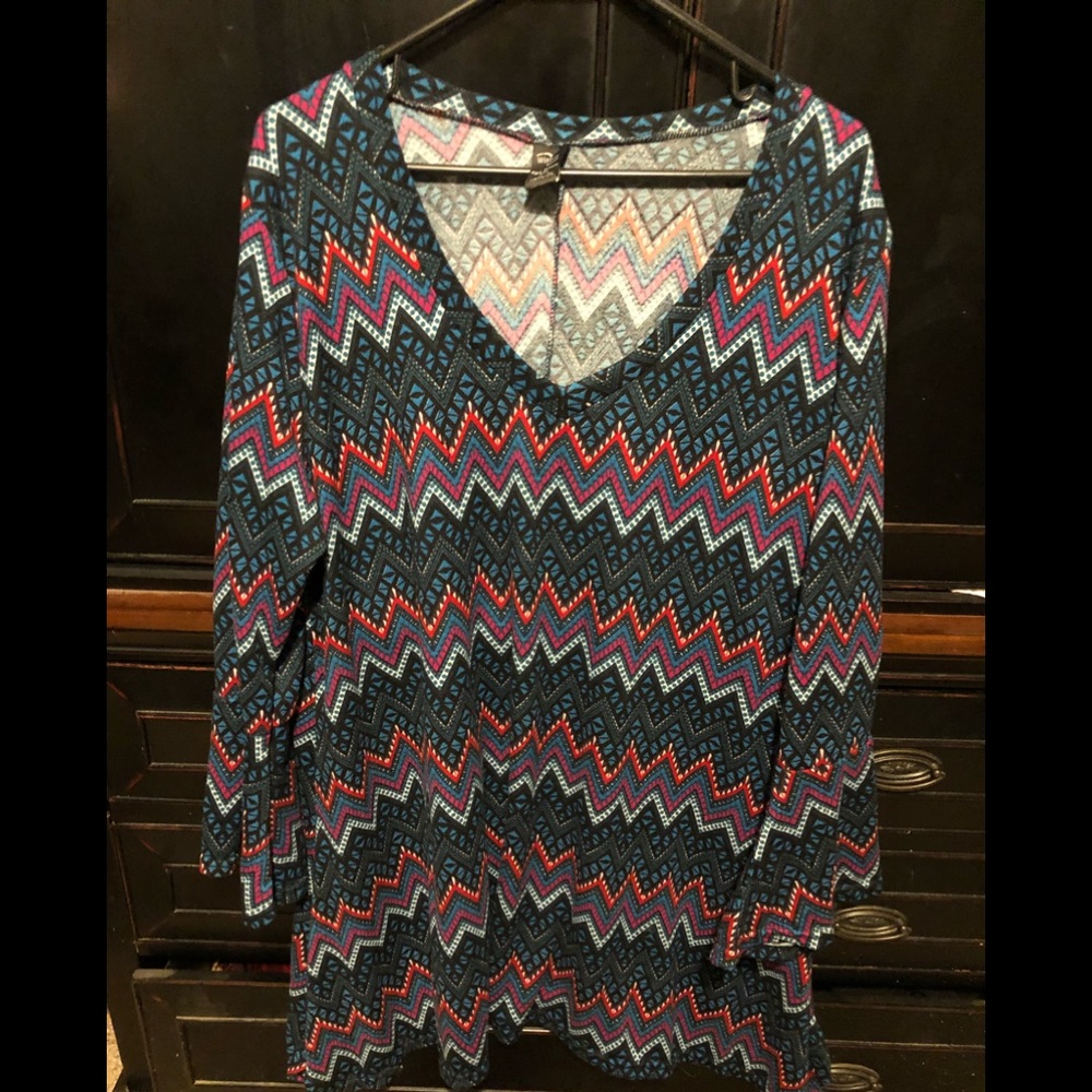 Win win tunic